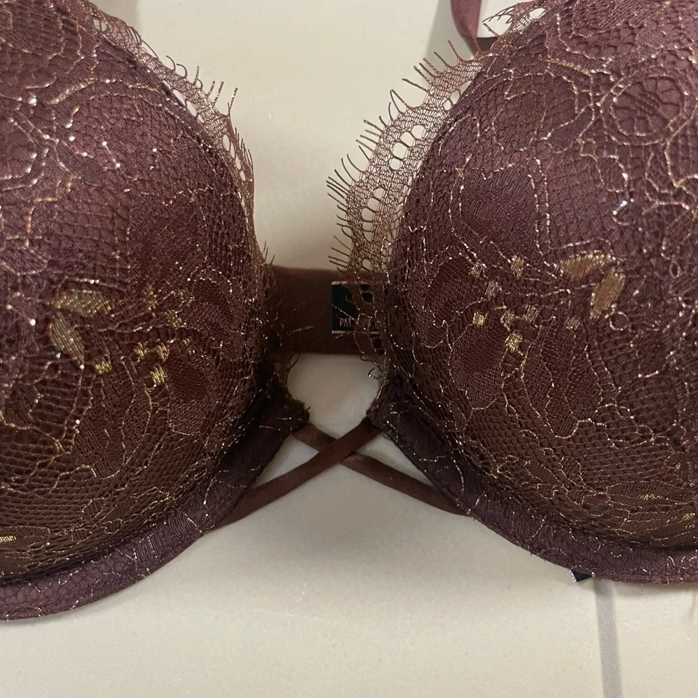 Victoria's Secret Deep Brown Lace Bra - Picture 5 of 15